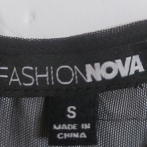 Fashion Nova Mesh Baby Black Sheer Jumpsuit S Coquette Girl Whimsy Goth Claddic - Picture 8 of 10